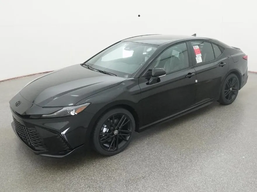2026 Toyota Camry photo 1
