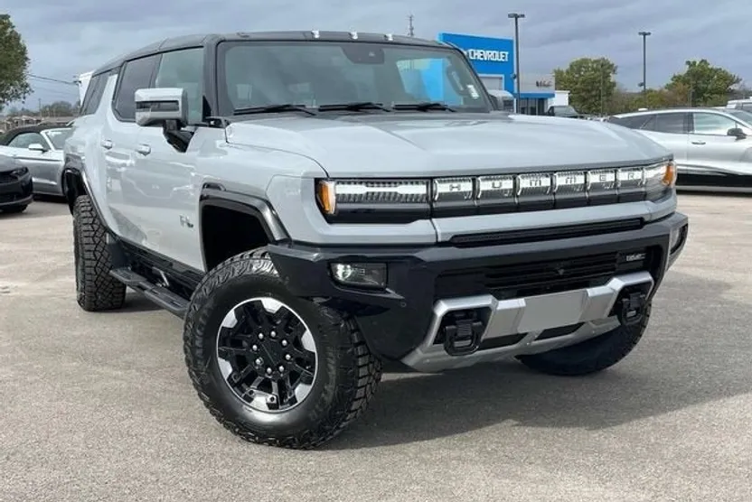 2025 Gmc Hummer EV photo 1