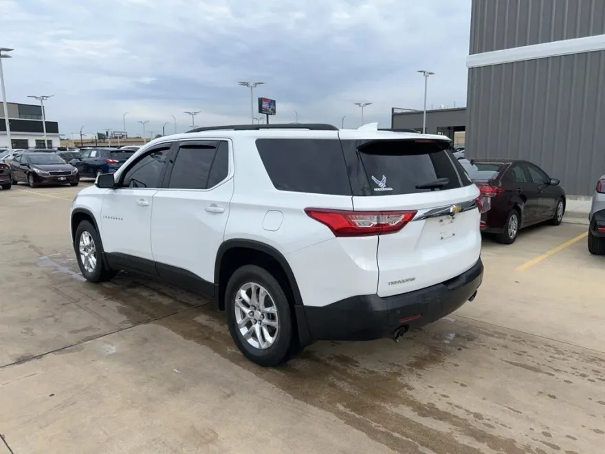 2020 Chevrolet Traverse 3LT photo 1