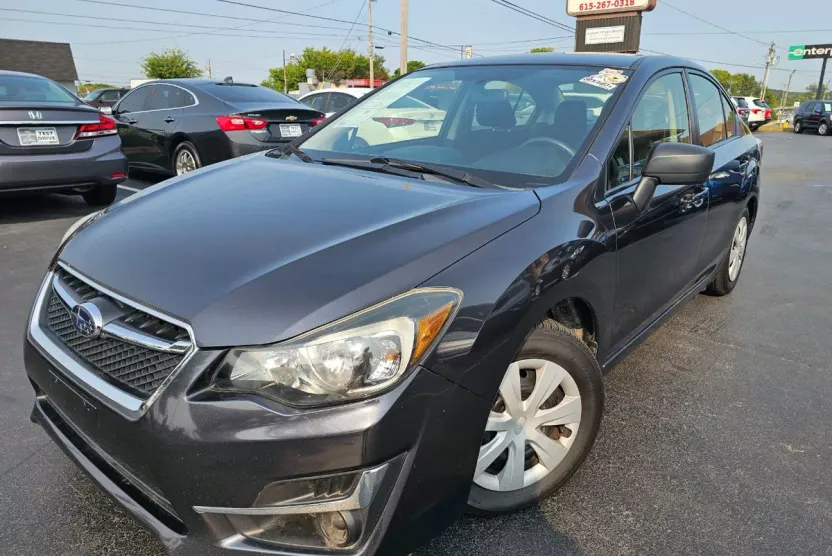 2015 Subaru Impreza 2.0i photo 1