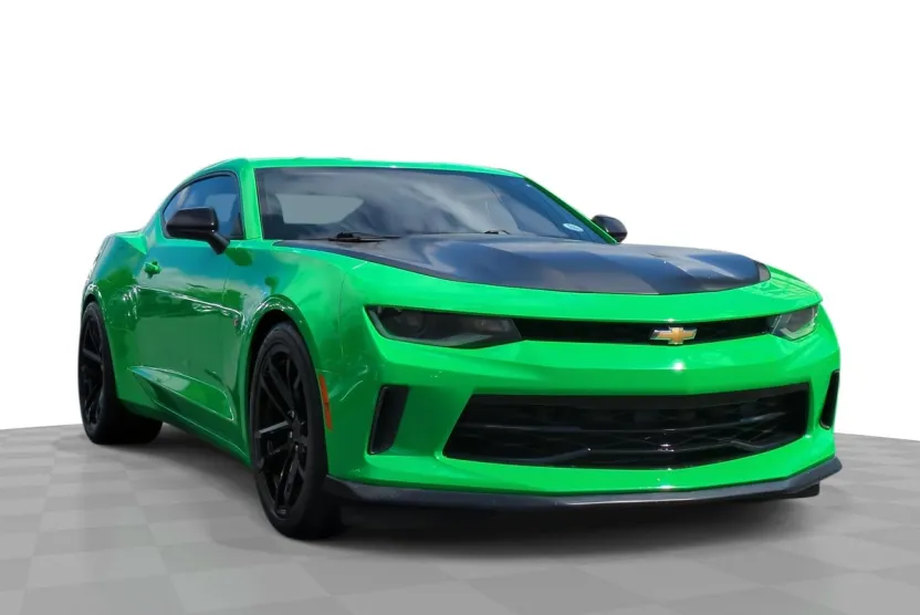 2017 Chevrolet Camaro 1LS photo 1