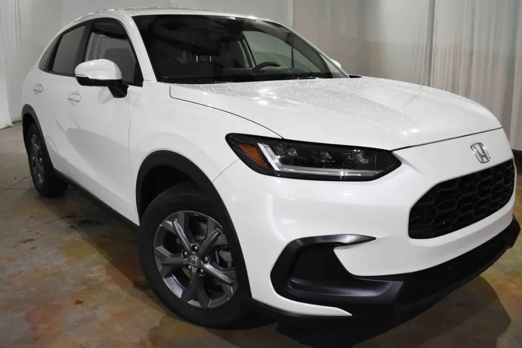 2026 Honda HR-V LX photo 1