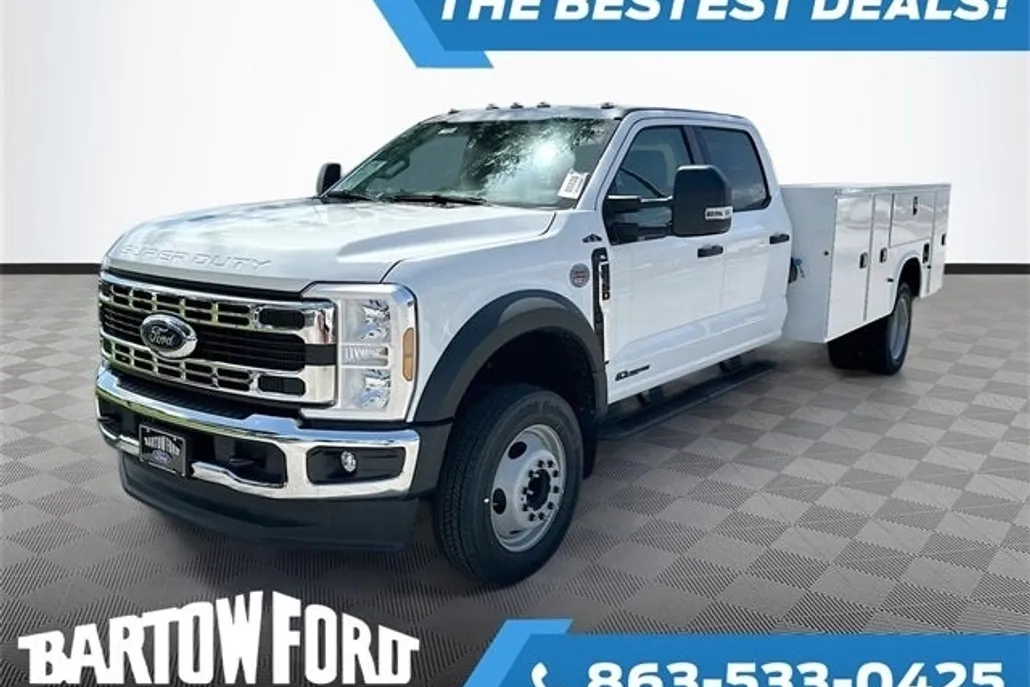 2025 Ford F-550 photo 1