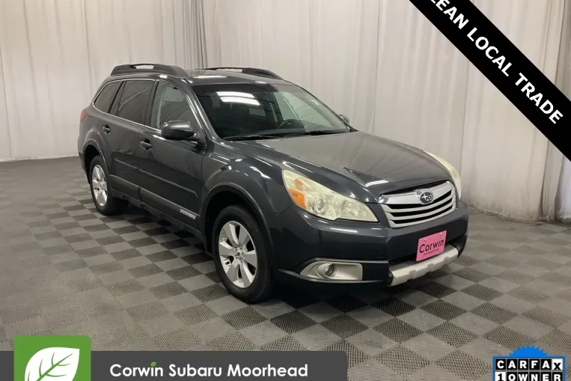 2011 Subaru Outback 2.5i Limited photo 1