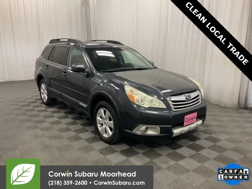 2011 Subaru Outback 2.5i Limited photo 1