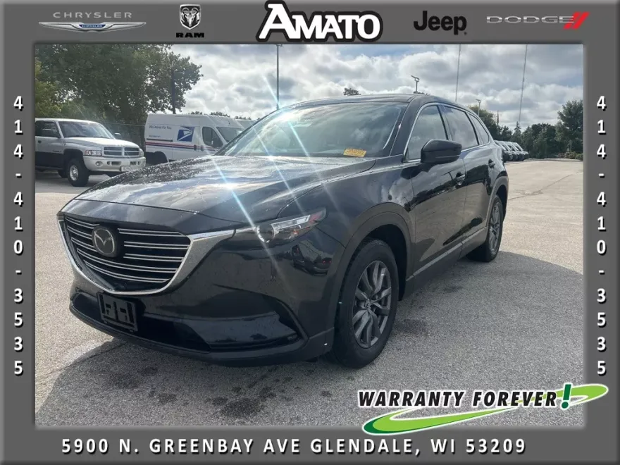 2023 Mazda CX-9 Touring photo 1