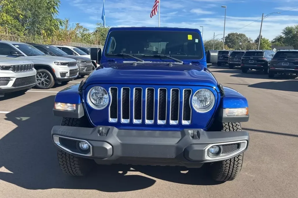 2018 Jeep Wrangler Unlimited Sahara photo 1