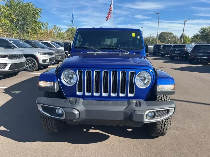 2018 Jeep Wrangler Unlimited Sahara photo 1