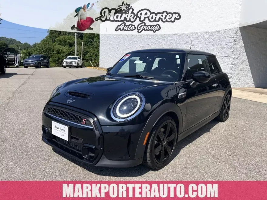 2023 Mini Cooper 2 Door Hardtop S photo 1