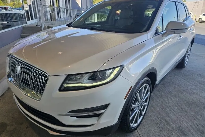 2019 Lincoln MKC Reserve photo 1
