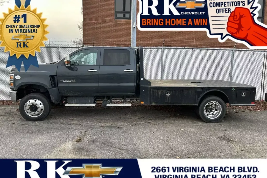 2020 Chevrolet Silverado 5500HD LT photo 1