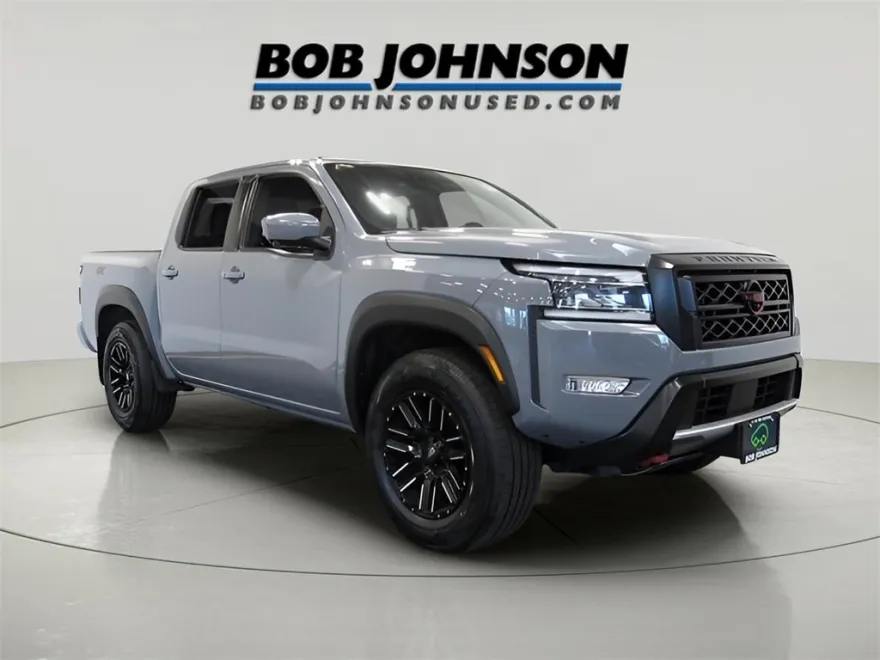2022 Nissan Frontier Crew Cab S photo 1