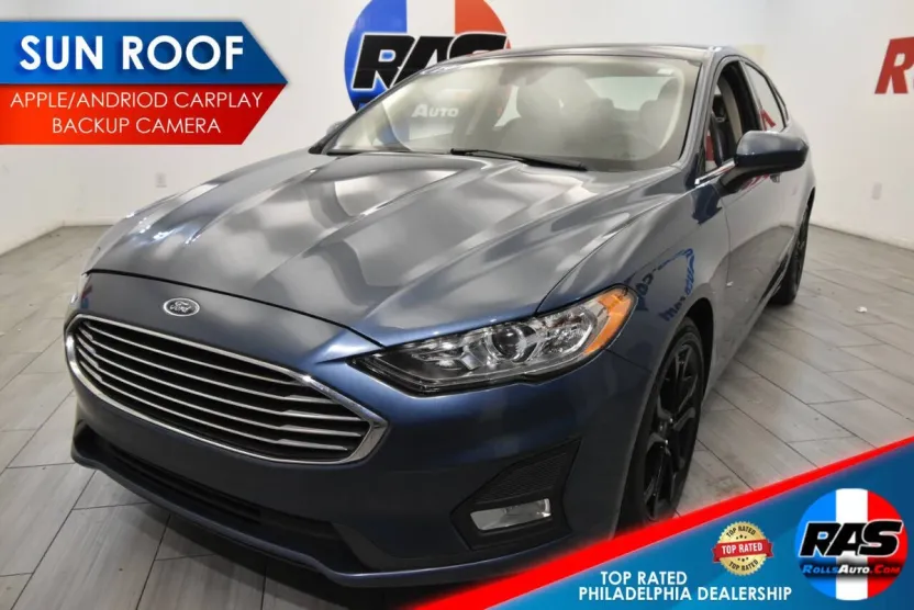 2019 Ford Fusion SE photo 1