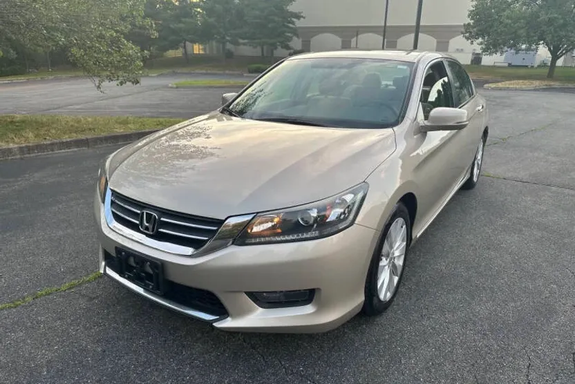2015 Honda Accord EX photo 1