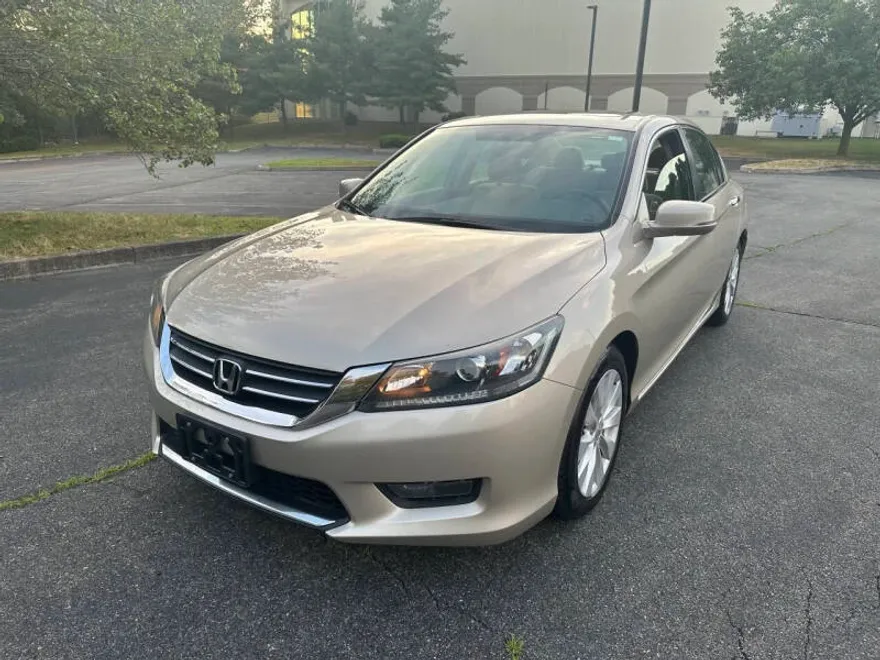 2015 Honda Accord EX photo 1