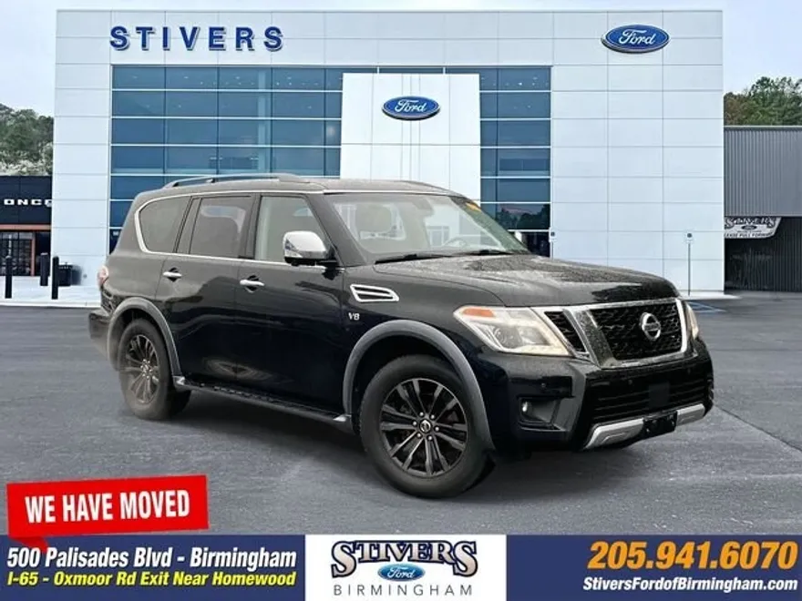 2017 Nissan Armada Platinum photo 1