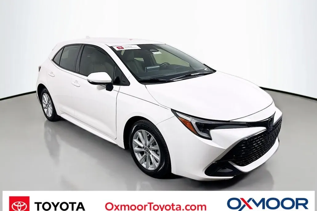 2023 Toyota Corolla SE photo 1