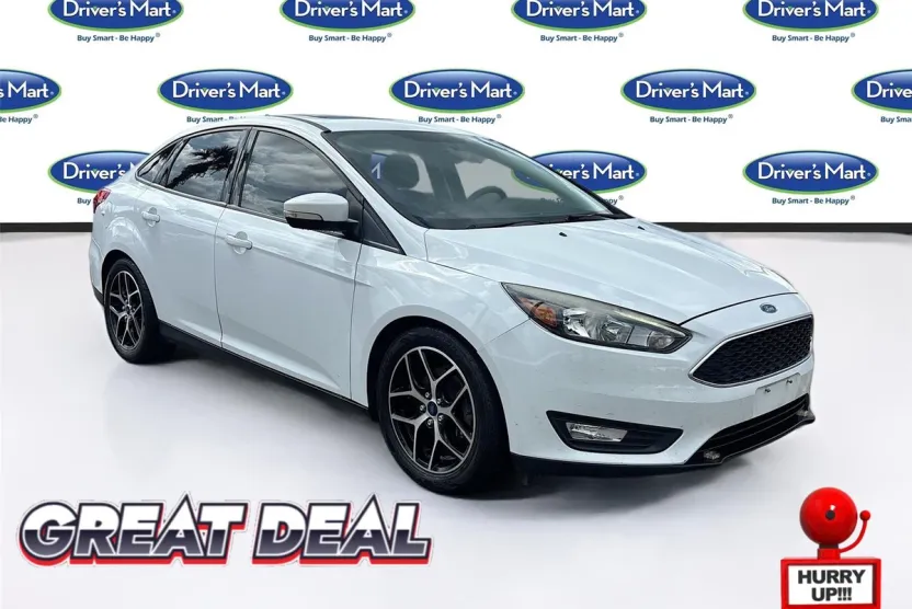 2018 Ford Focus SEL photo 1