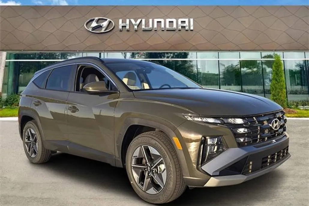 2025 Hyundai Tucson SEL photo 1
