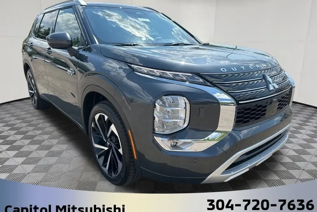 2025 Mitsubishi Outlander SEL Platinum GT photo 1