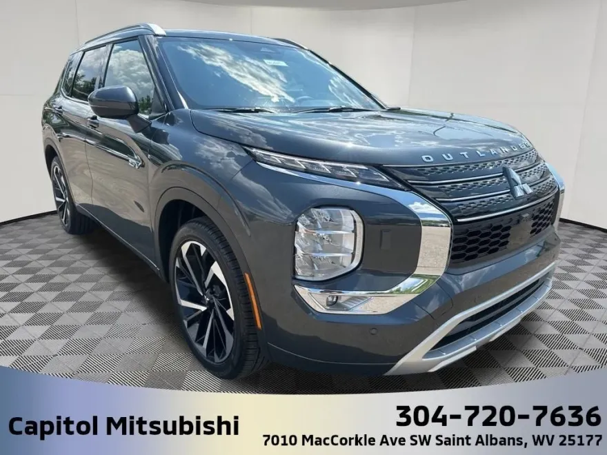 2025 Mitsubishi Outlander SEL Platinum GT photo 1