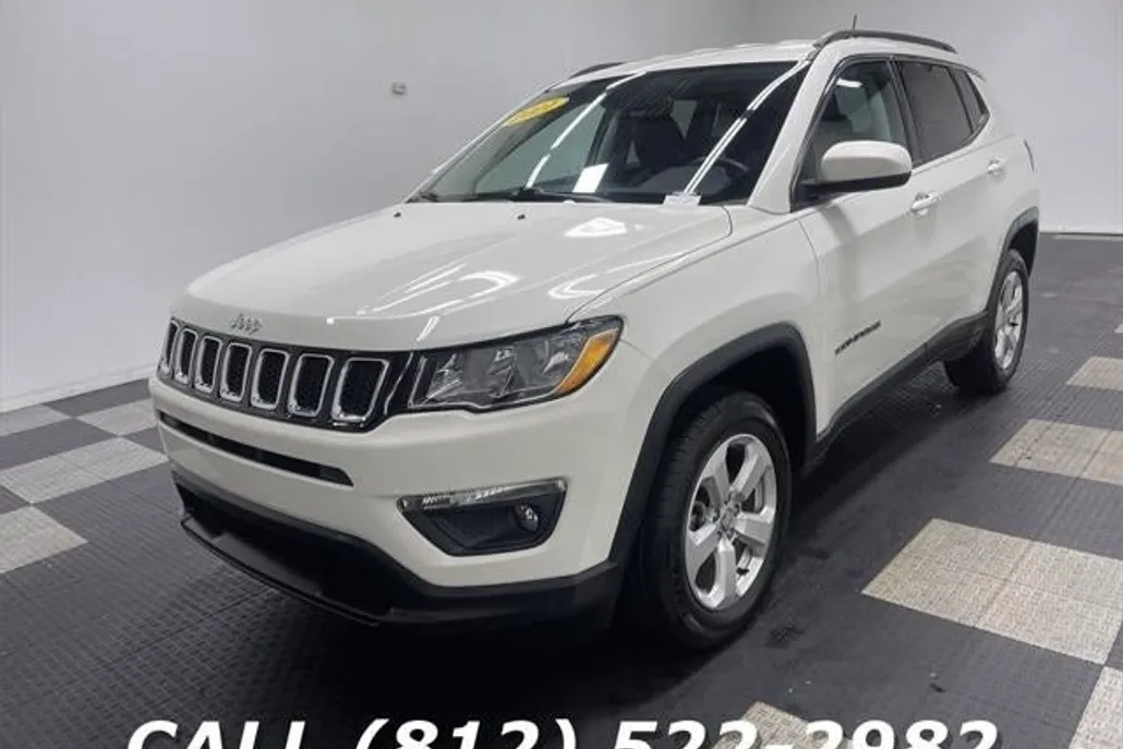 2021 Jeep Compass Latitude photo 1
