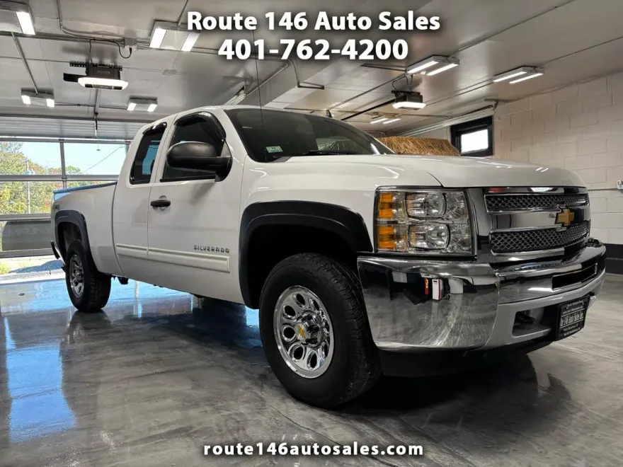 2013 Chevrolet Silverado 1500 LT photo 1