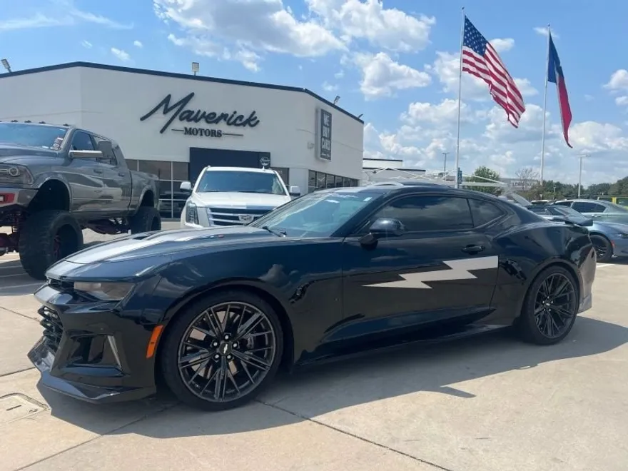 2018 Chevrolet Camaro ZL1 photo 1