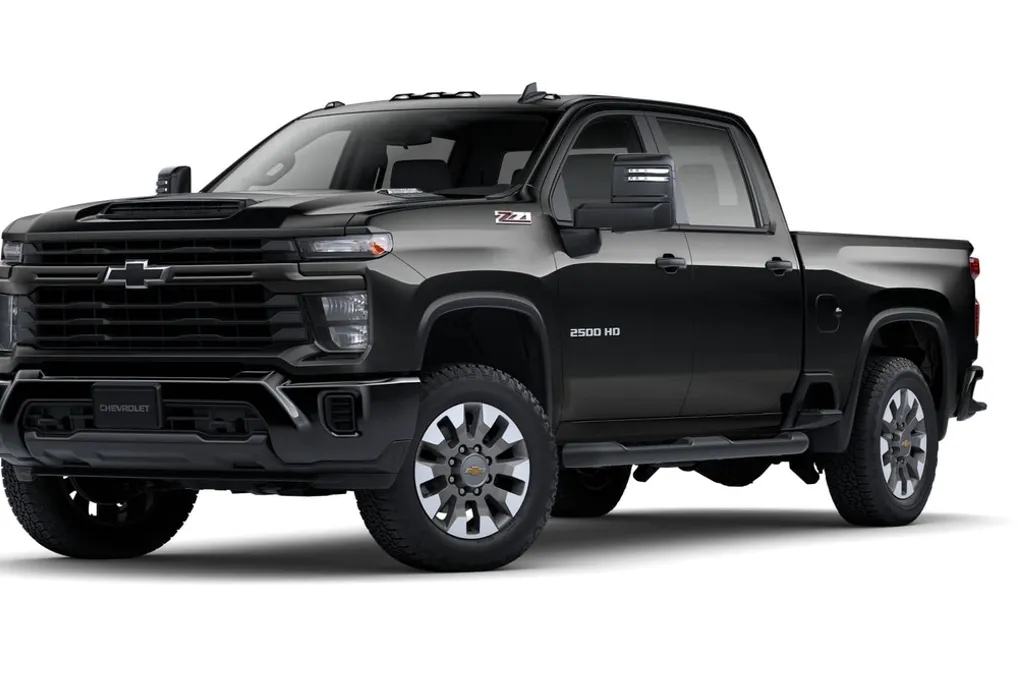 2025 Chevrolet Silverado 2500HD Custom photo 1