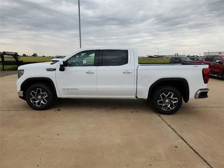 2025 Gmc Sierra 1500 SLT photo 1
