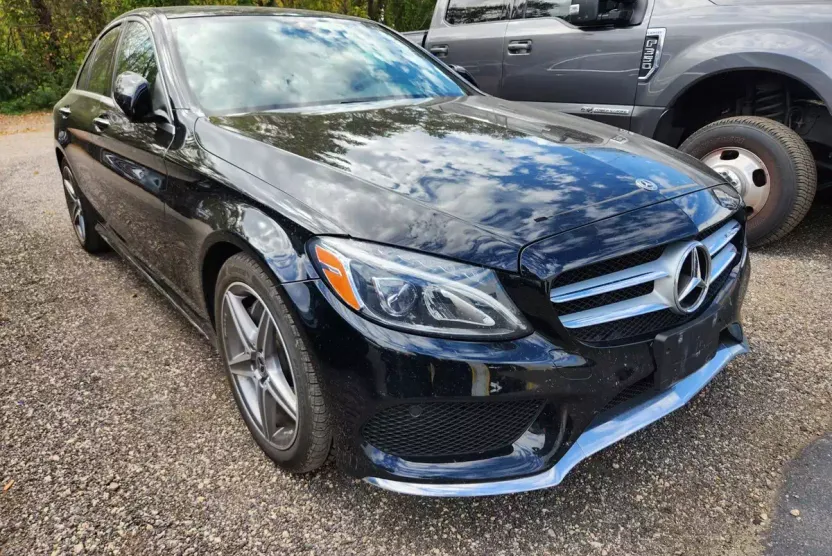 2018 Mercedes Benz C 300 4MATIC Sedan photo 1