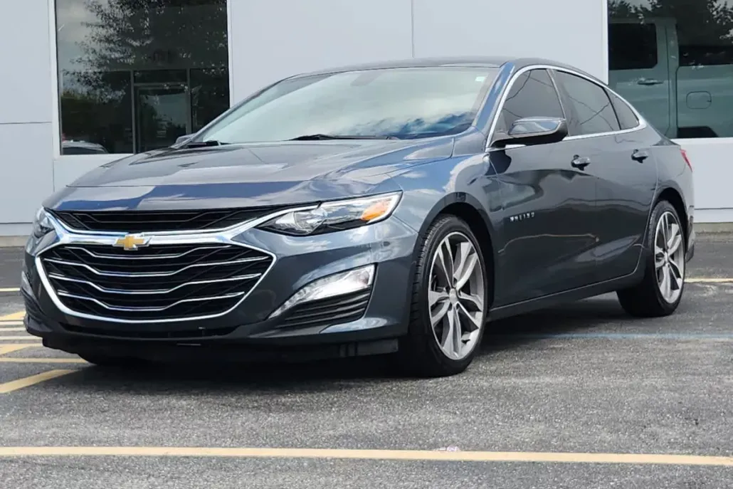2021 Chevrolet Malibu 1LT photo 1