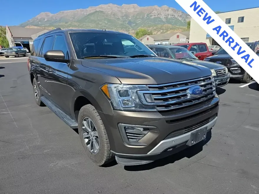 2019 Ford Expedition MAX XLT photo 1