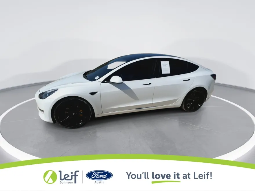 2021 Tesla Model 3 Long Range photo 1