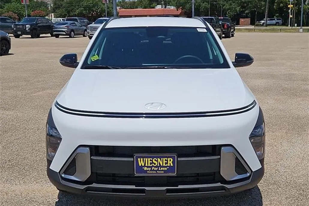 2026 Hyundai Kona SEL photo 1