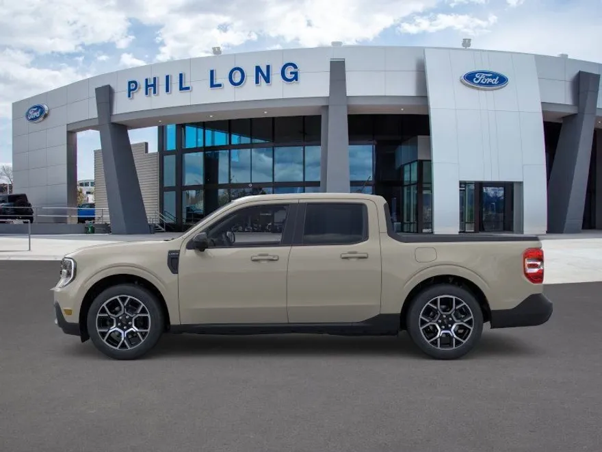 2025 Ford Maverick Lariat photo 1