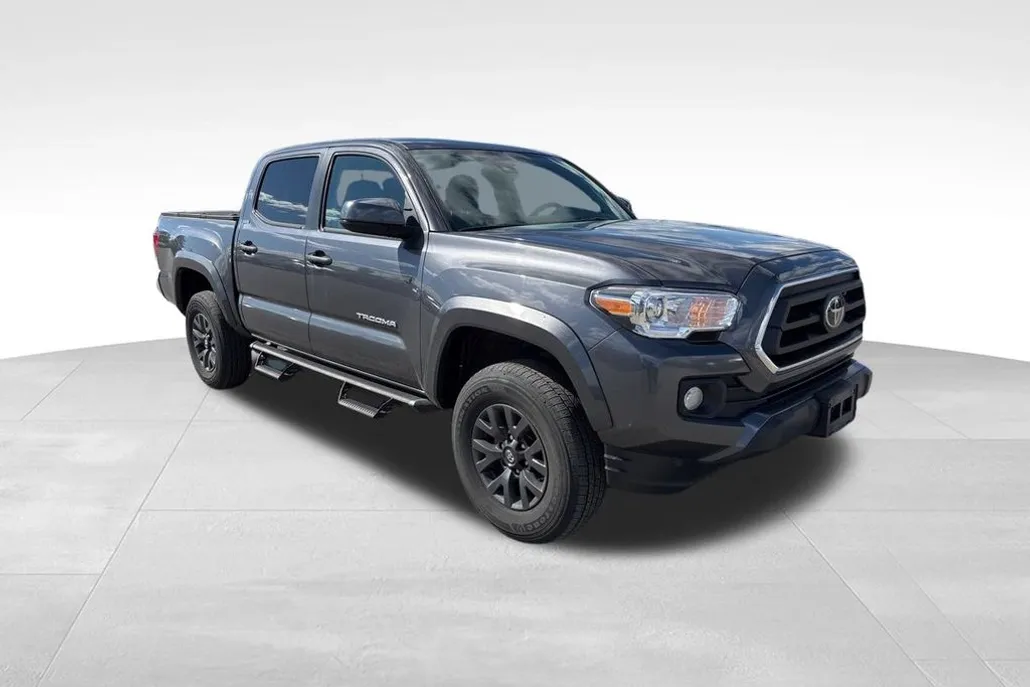 2023 Toyota Tacoma SR5 photo 1