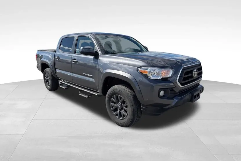 2023 Toyota Tacoma SR5 photo 1