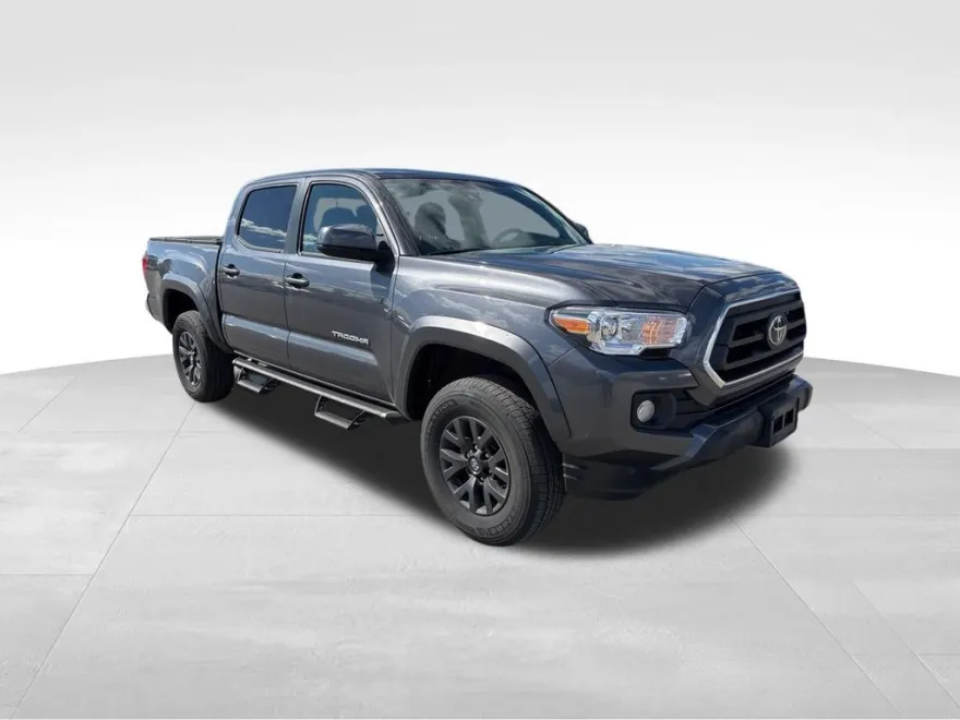 2023 Toyota Tacoma SR5 photo 1