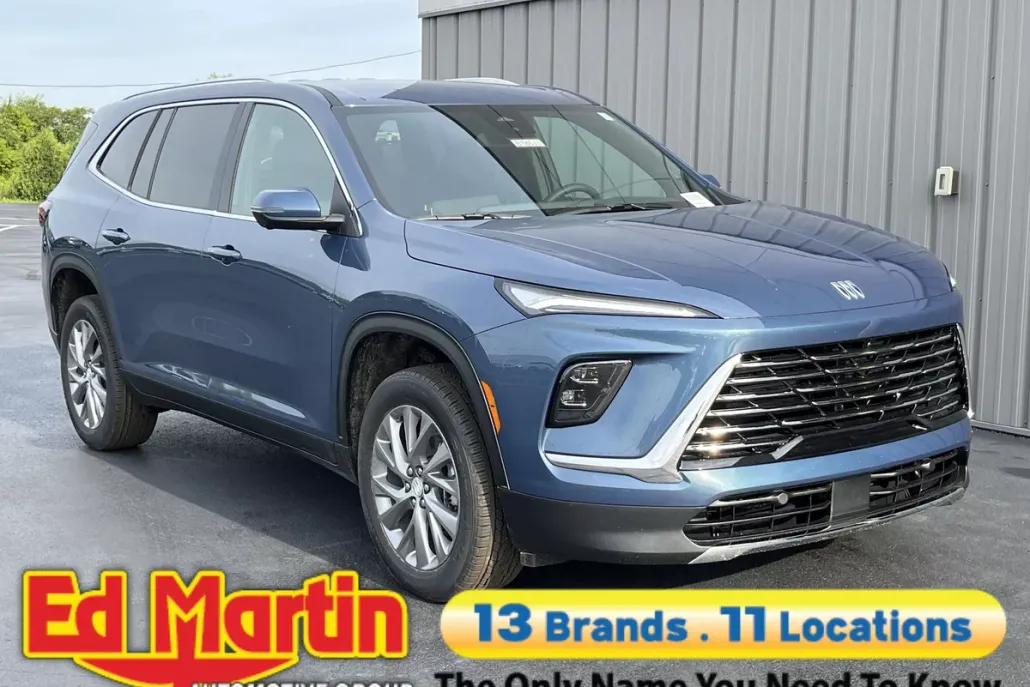 2026 Buick Enclave Preferred photo 1
