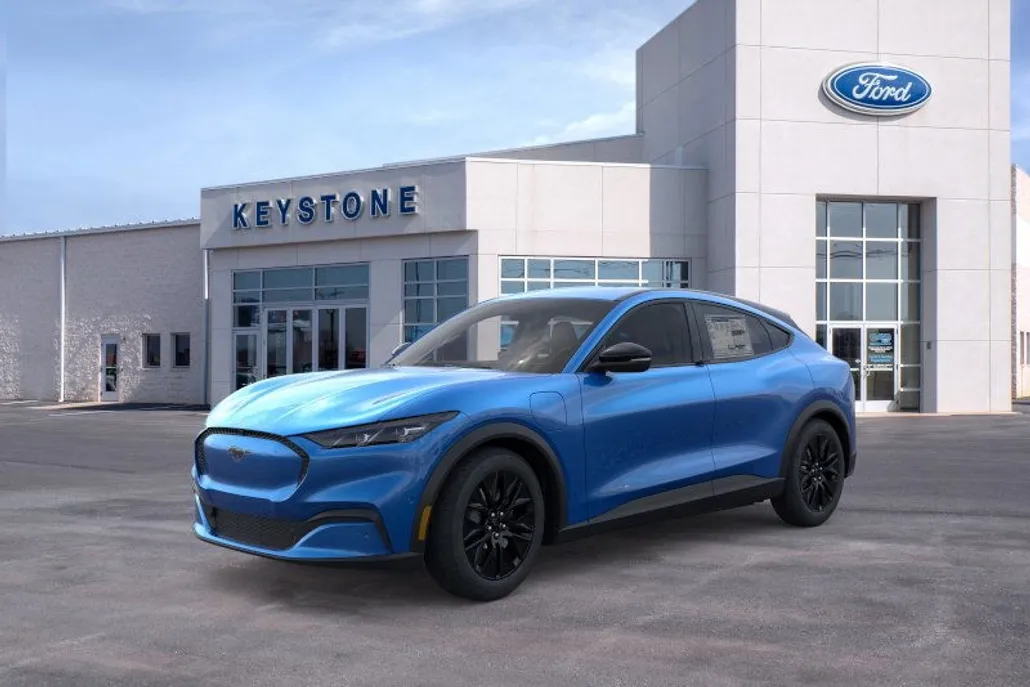 2025 Ford Mustang Mach-E Select photo 1