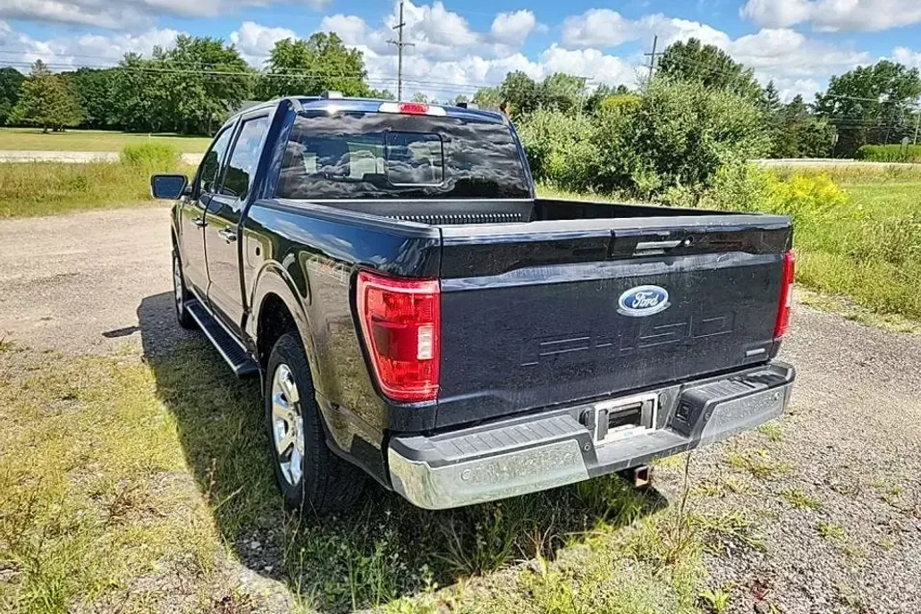 2022 Ford F-150 XLT photo 1