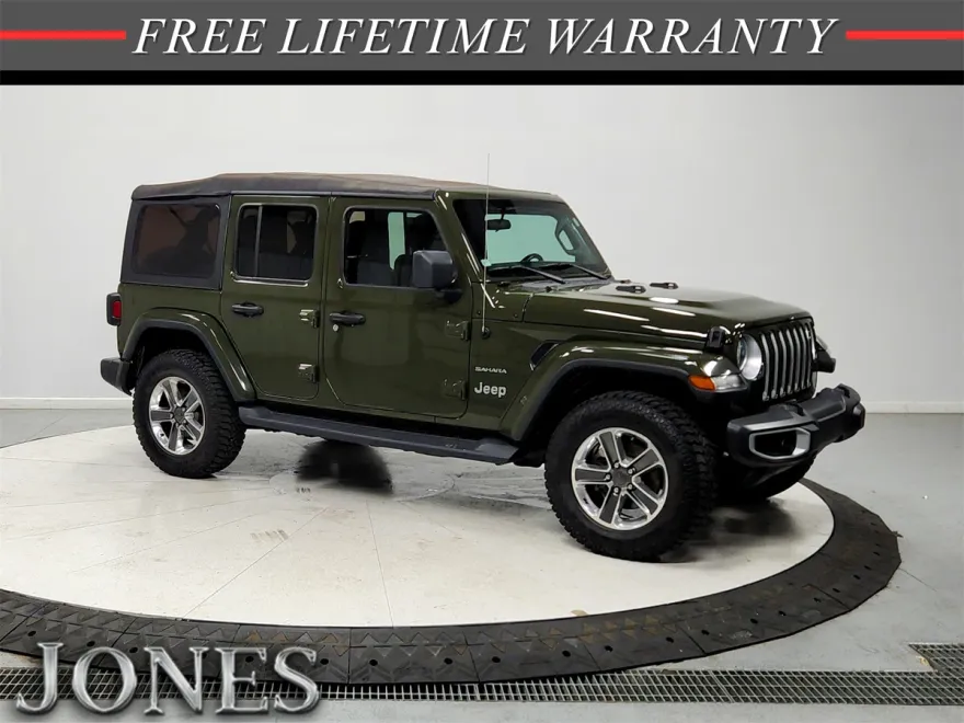 2021 Jeep Wrangler Unlimited Sahara photo 1