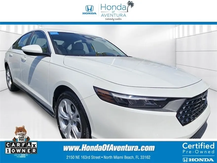 2023 Honda Accord LX photo 1