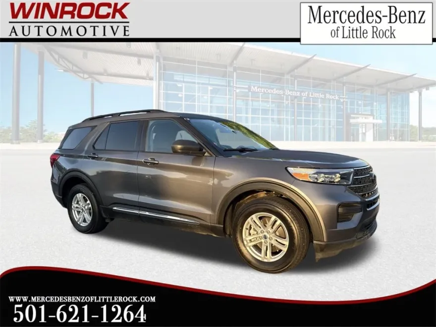 2022 Ford Explorer XLT photo 1