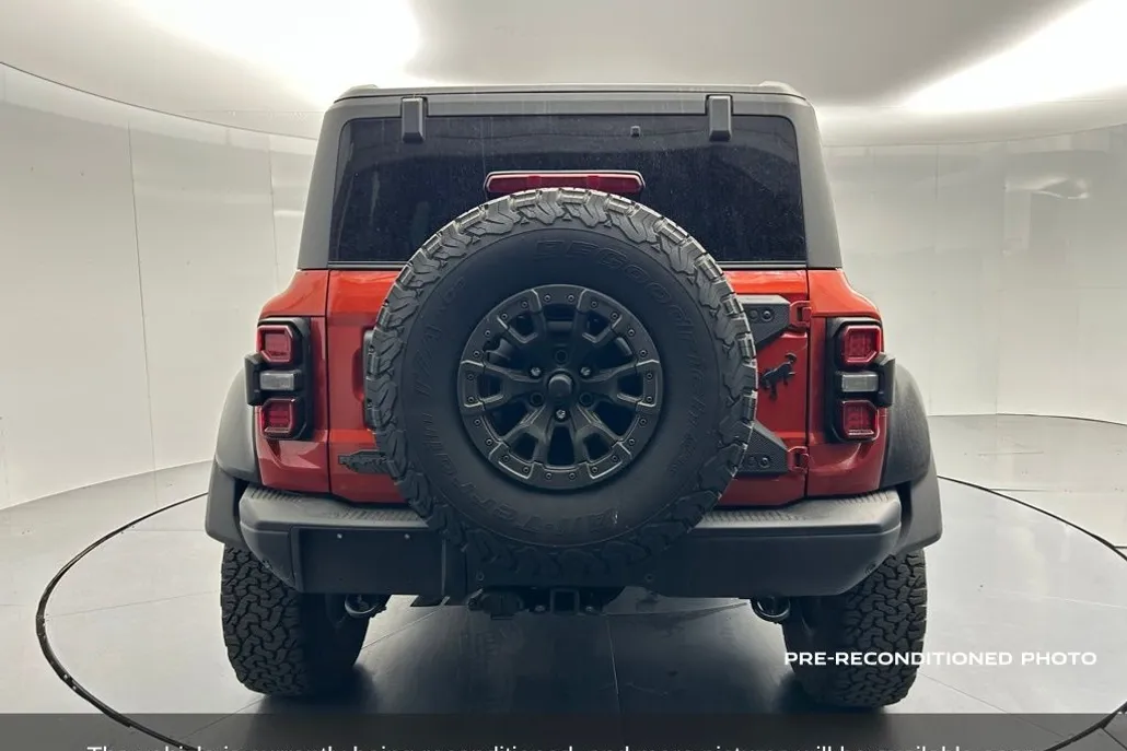2023 Ford Bronco Raptor photo 1