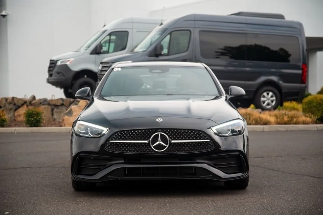 2025 Mercedes Benz C 300 4MATIC Sedan photo 1