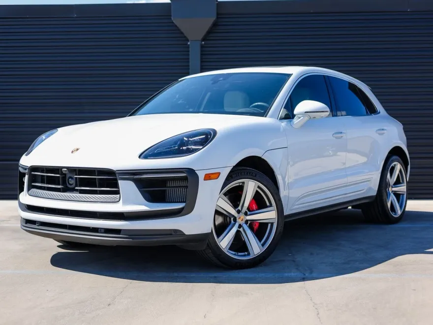 2024 Porsche Macan S photo 1