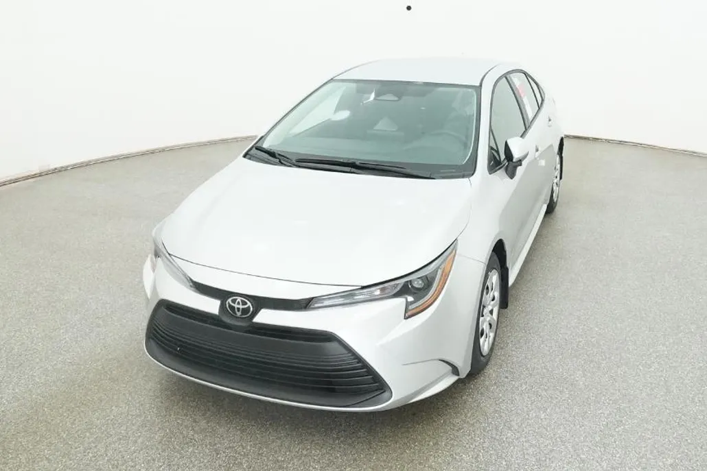 2026 Toyota Corolla LE photo 1