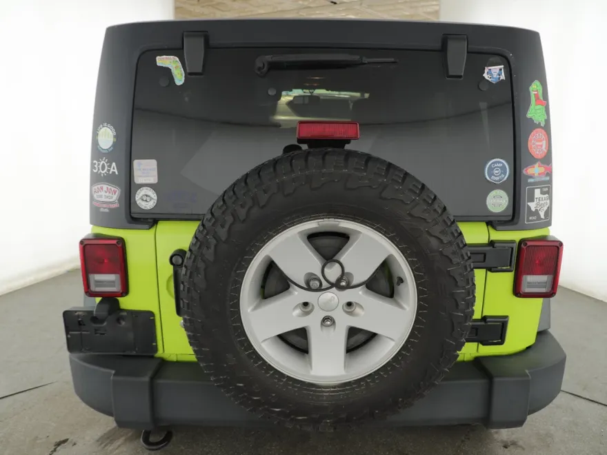 2017 Jeep Wrangler Unlimited Sport photo 1